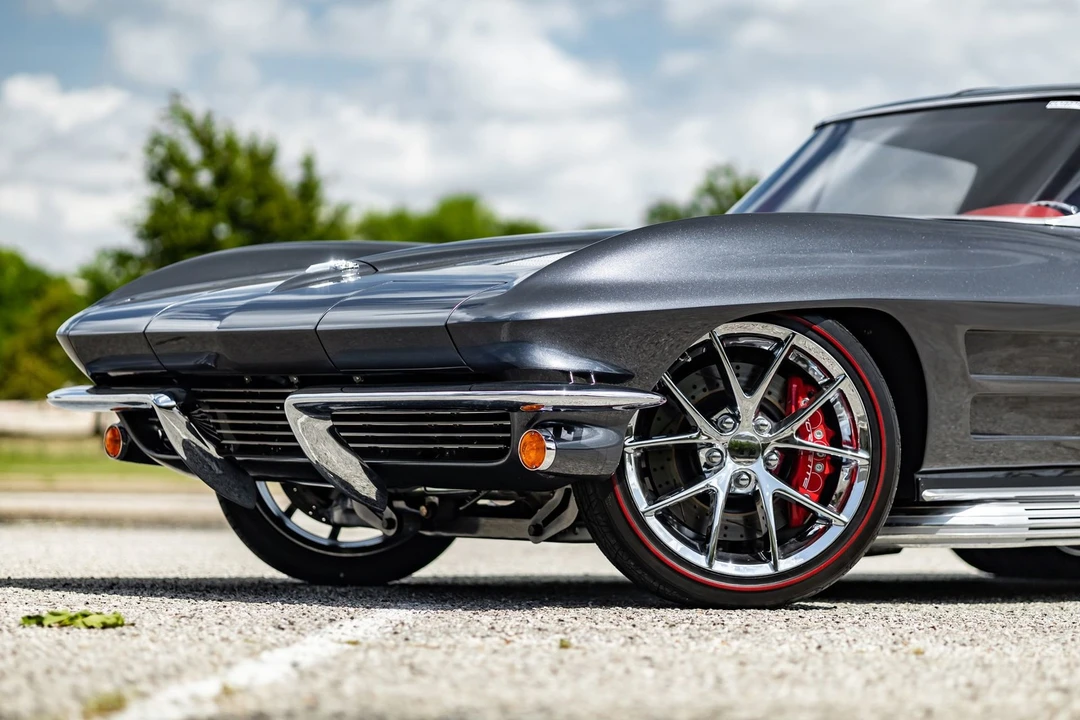 1963 Chevrolet Corvette C2 - Image 8 of 31