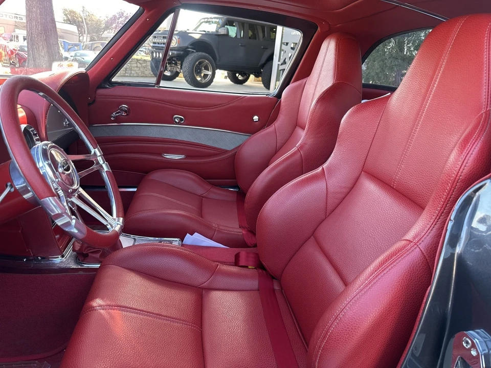 1963 Chevrolet Corvette C2 - Image 8 of 8