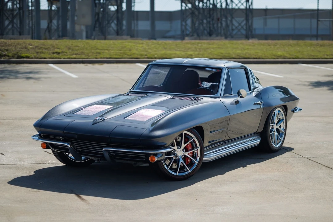 1963 Chevrolet Corvette C2 - Image 2 of 21