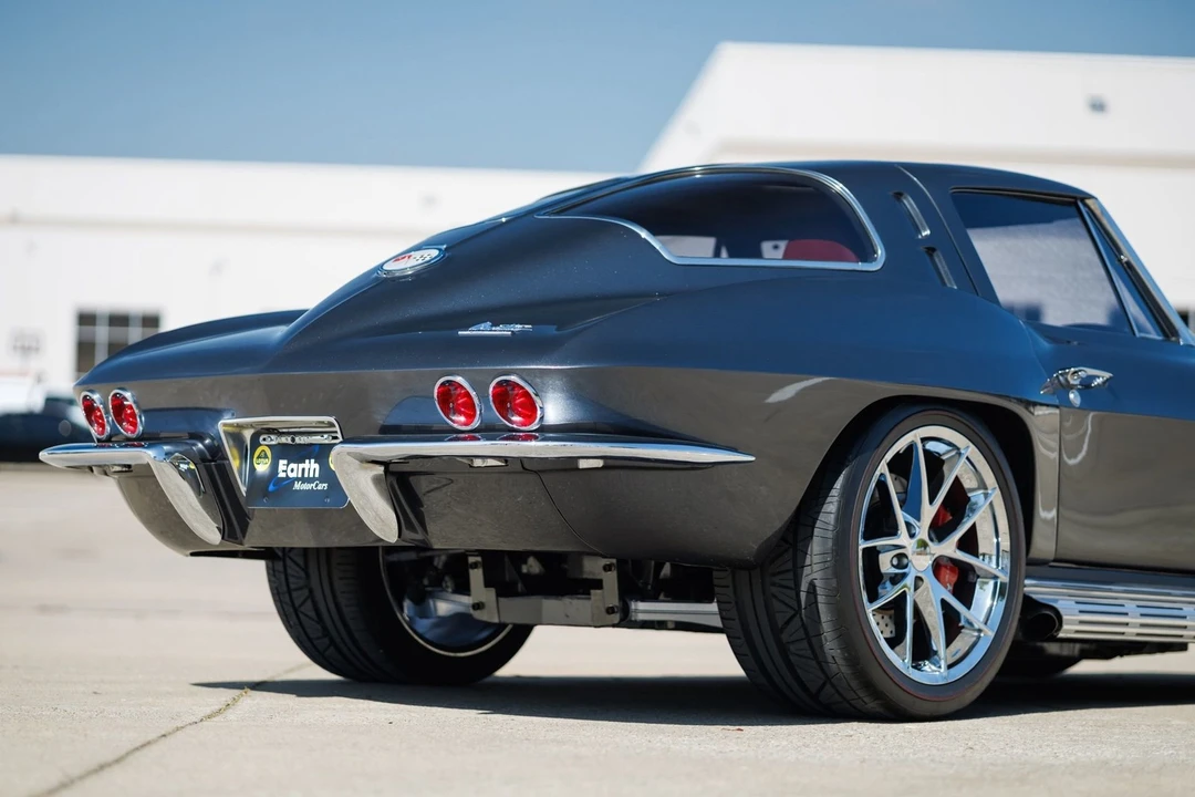 1963 Chevrolet Corvette C2 - Image 18 of 21