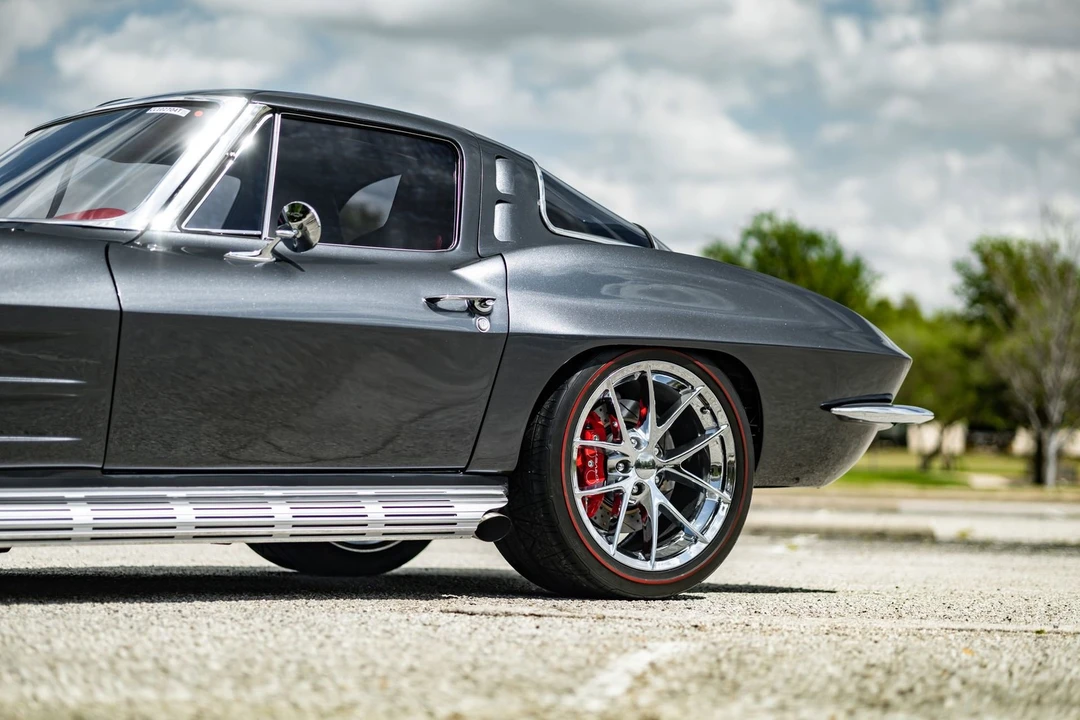 1963 Chevrolet Corvette C2 - Image 9 of 31