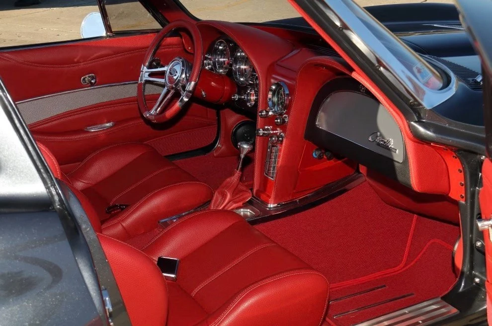 1963 Chevrolet Corvette C2 - Image 2 of 2