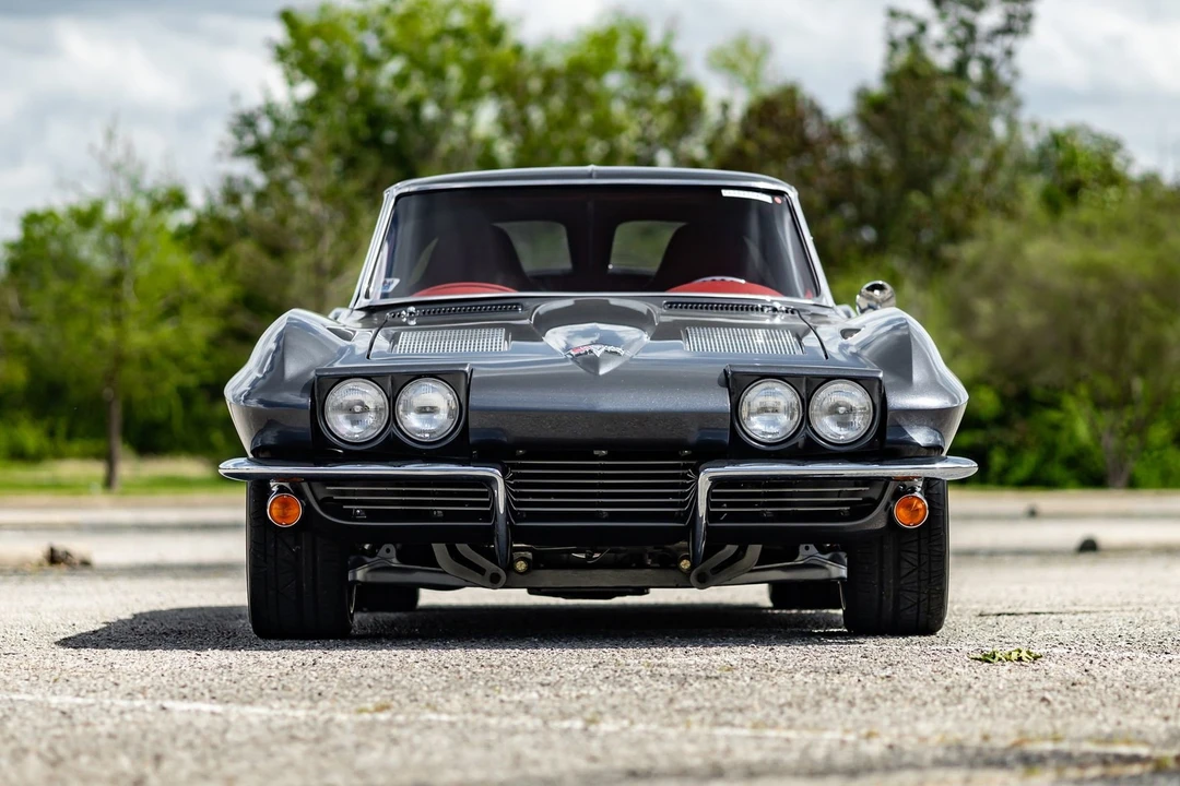 1963 Chevrolet Corvette C2 - Image 28 of 31