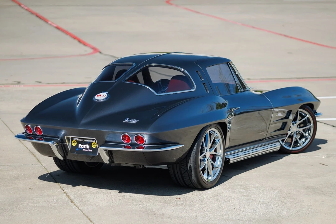 1963 Chevrolet Corvette C2 - Image 11 of 21