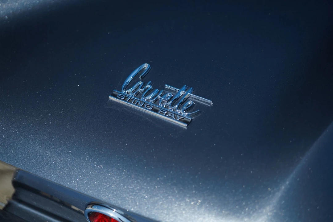 1963 Chevrolet Corvette C2 - Image 21 of 21