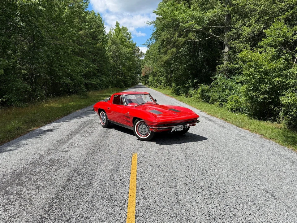 1963 Chevrolet Corvette C2 - Image 3 of 31
