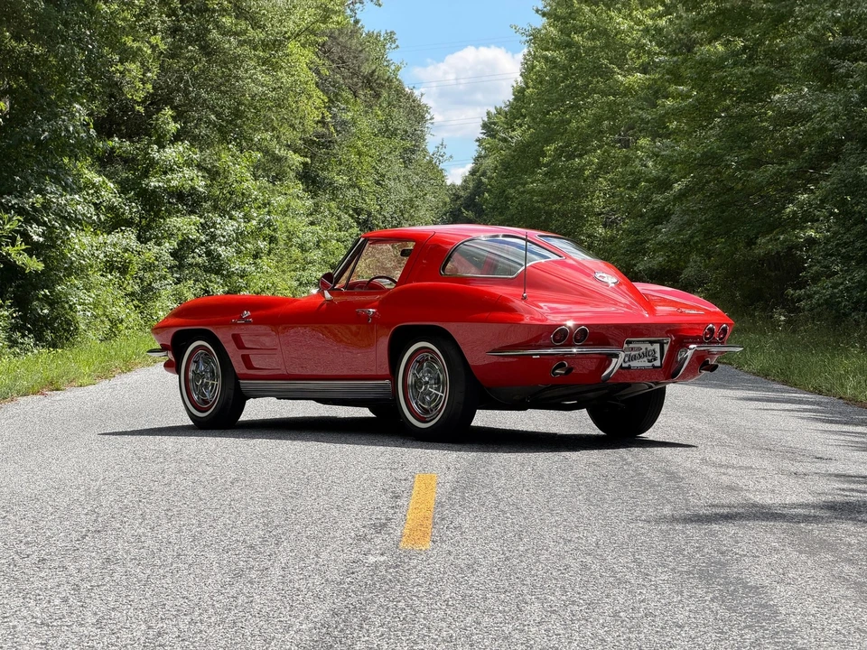 1963 Chevrolet Corvette C2 - Image 11 of 31