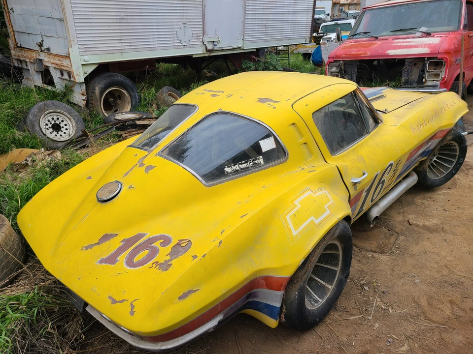 1963 Chevrolet Corvette C2 - Image 12 of 31