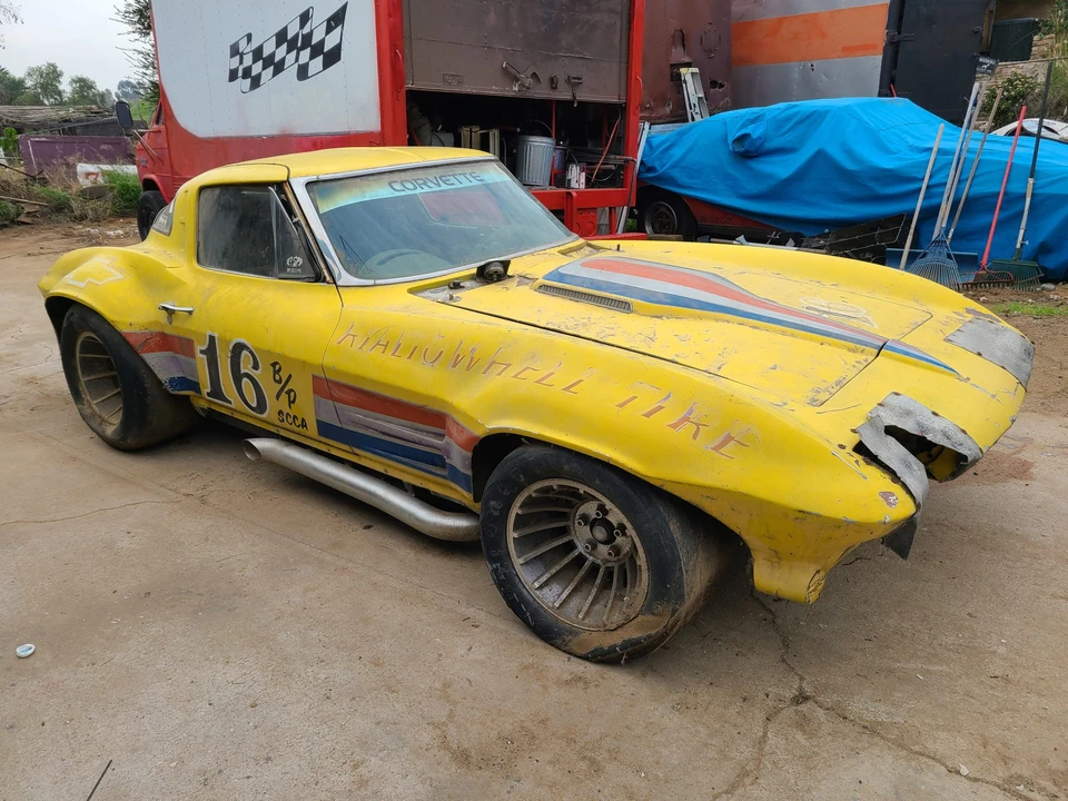 1963 Chevrolet Corvette C2 - Image 14 of 31