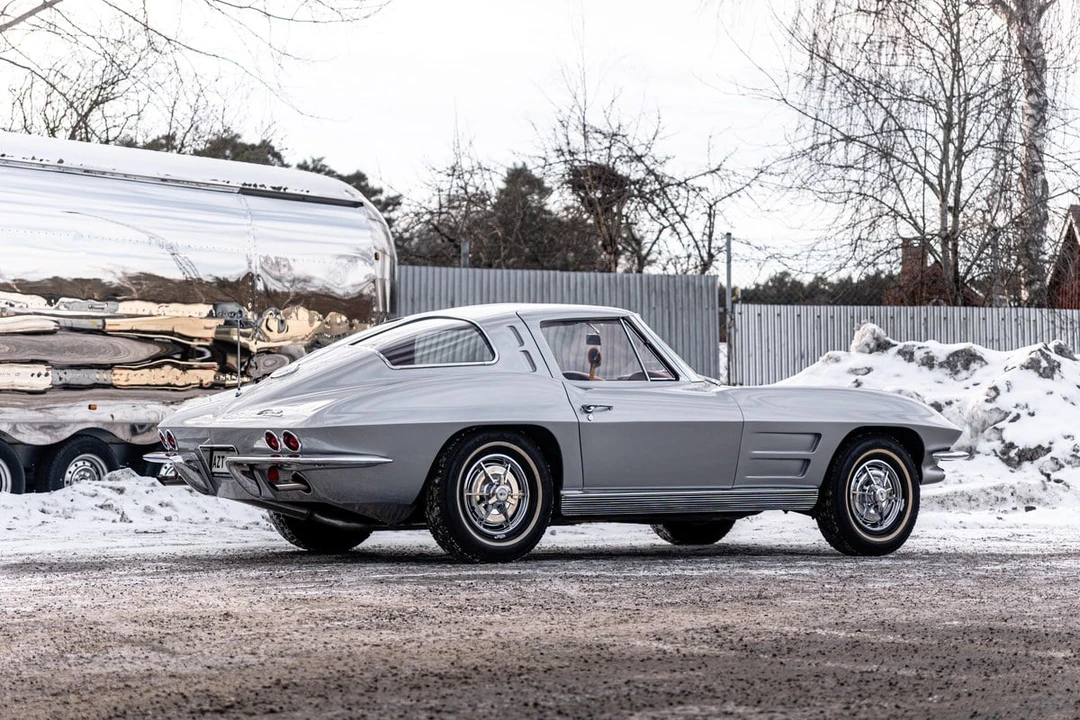 1963 Chevrolet Corvette C2 - Image 29 of 30