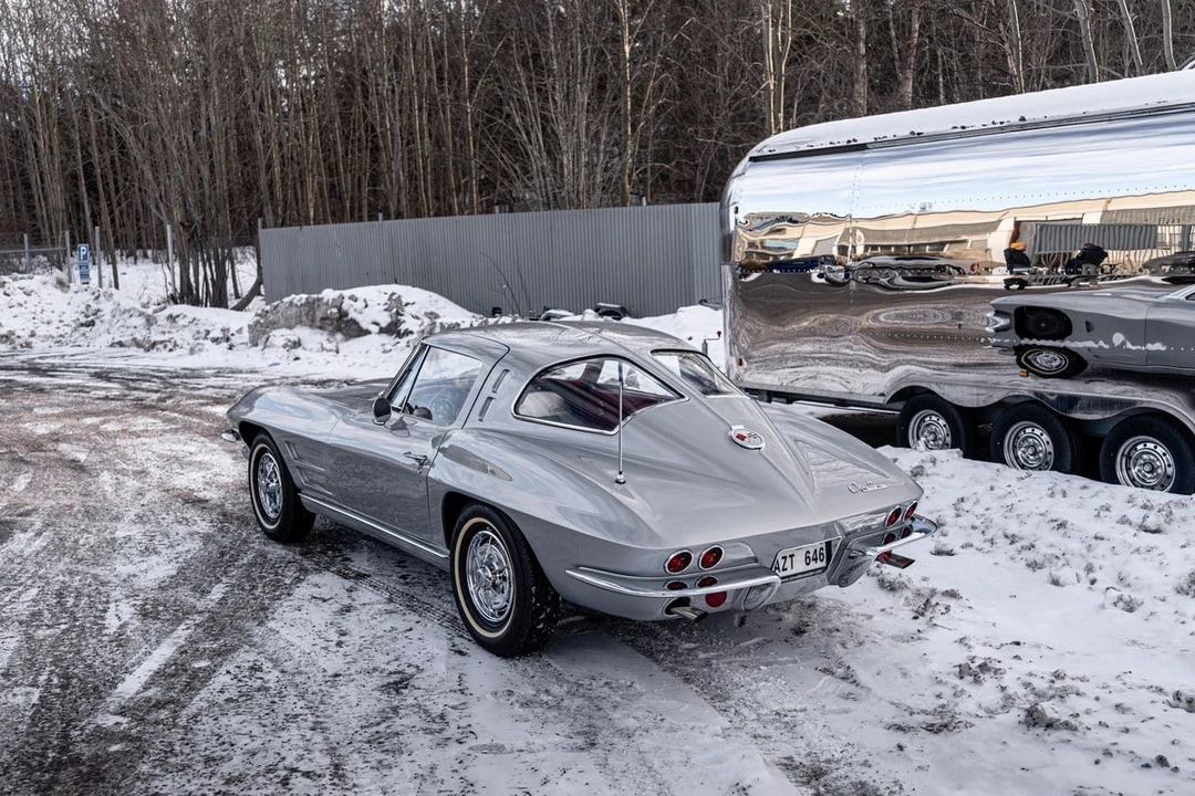 1963 Chevrolet Corvette C2 - Image 20 of 30