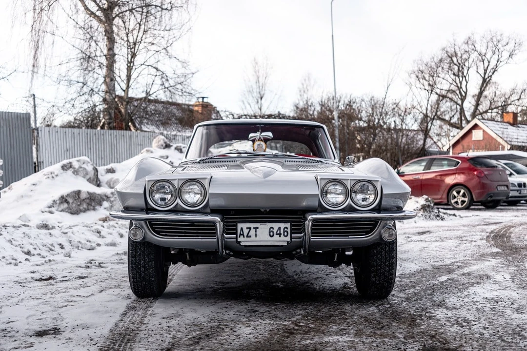 1963 Chevrolet Corvette C2 - Image 23 of 30