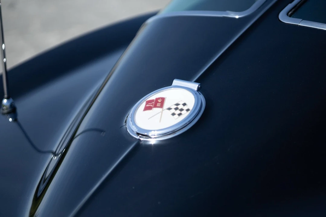 1963 Chevrolet Corvette C2 - Image 25 of 31