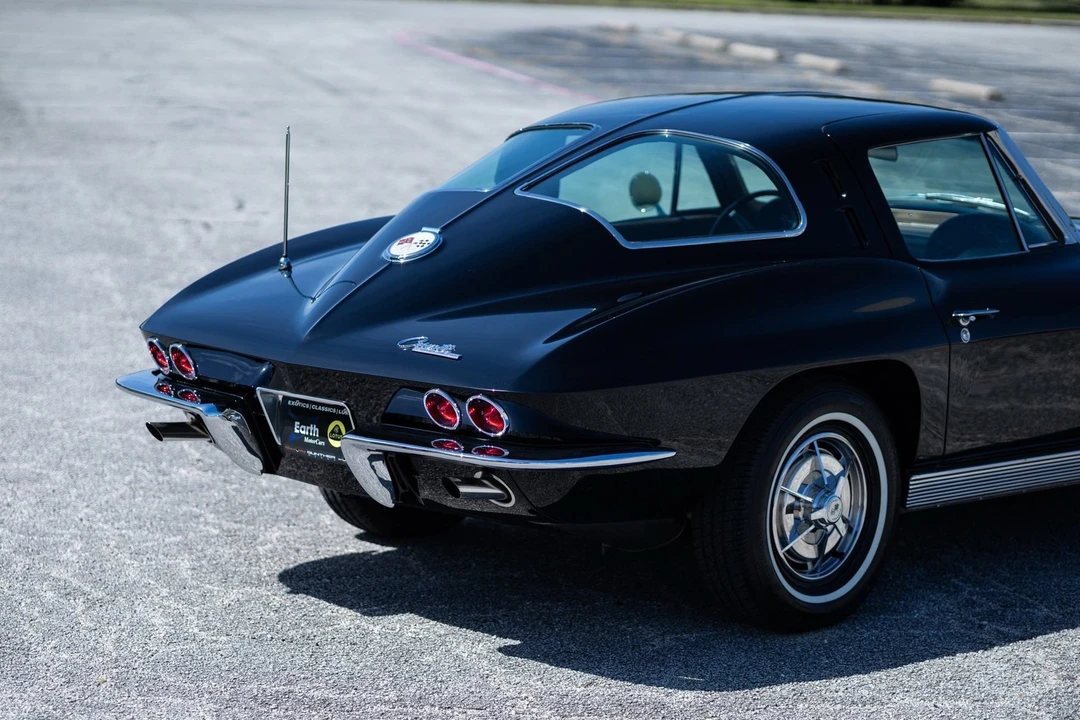 1963 Chevrolet Corvette C2 - Image 20 of 31