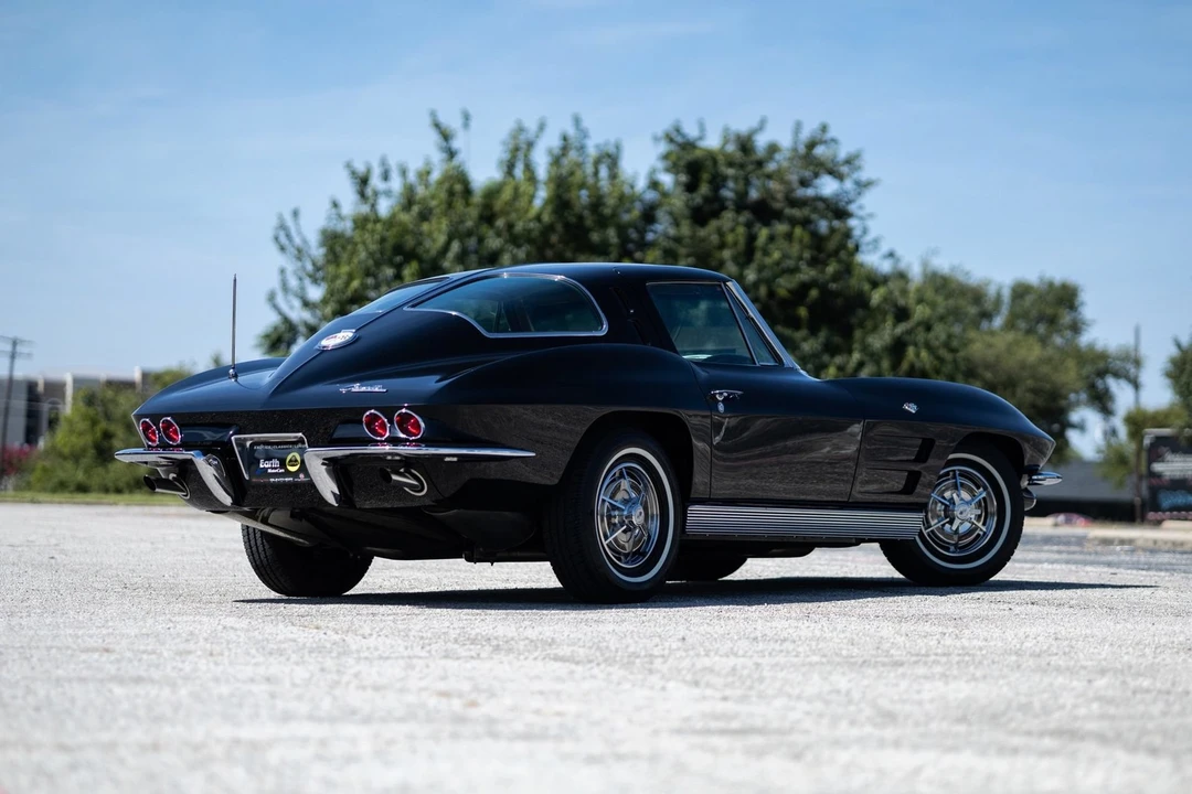 1963 Chevrolet Corvette C2 - Image 6 of 31
