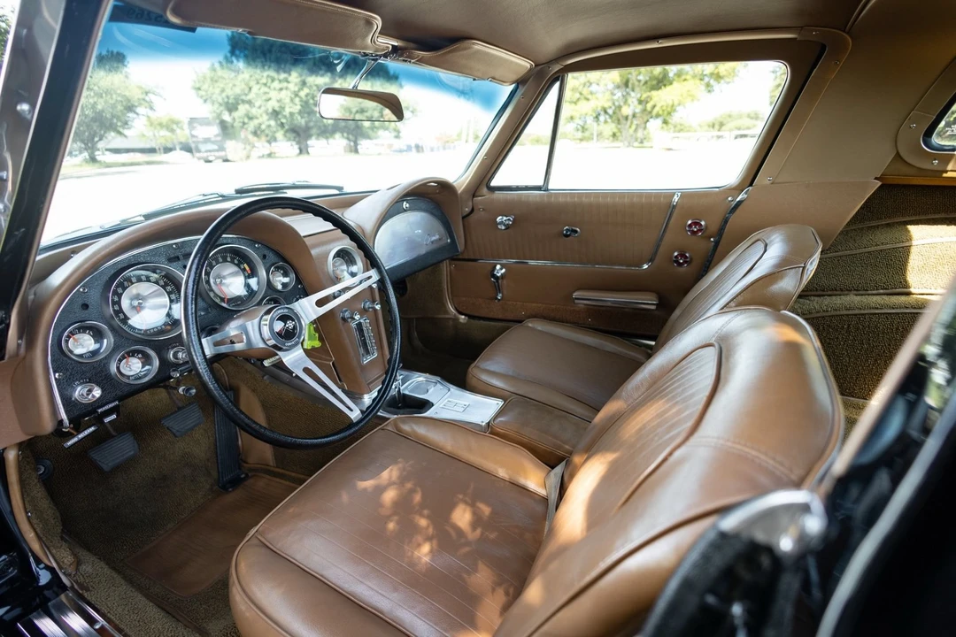 1963 Chevrolet Corvette C2 - Image 29 of 31
