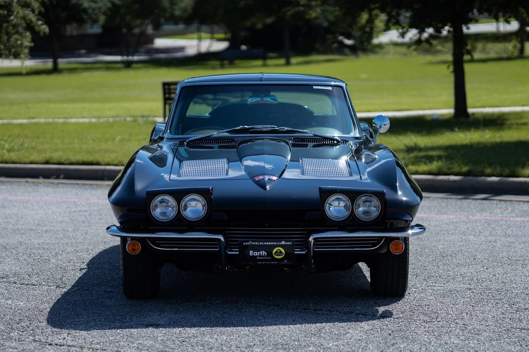 1963 Chevrolet Corvette C2 - Image 17 of 31