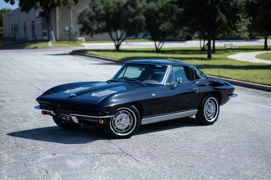 1963 Chevrolet Corvette C2 - Image 4 of 31