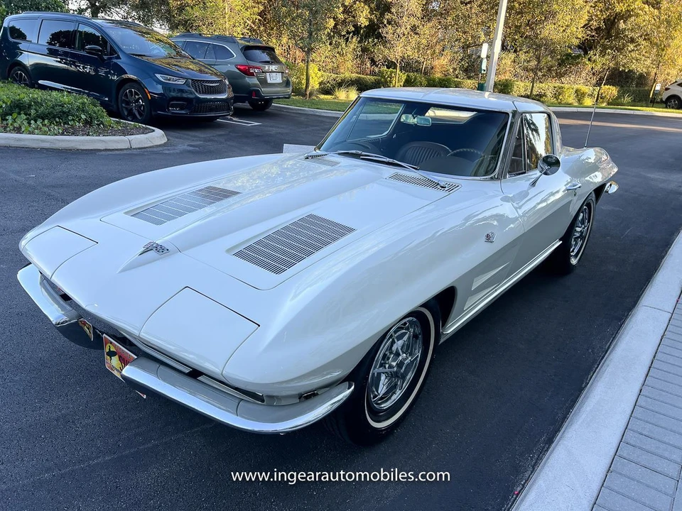 1963 Chevrolet Corvette C2 - Image 13 of 21