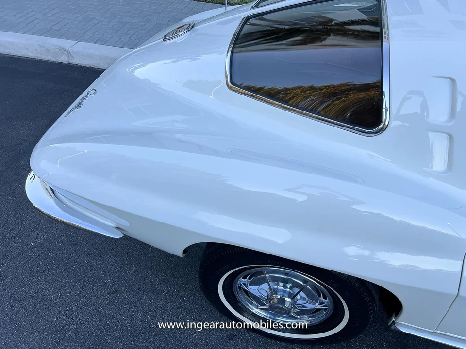 1963 Chevrolet Corvette C2 - Image 16 of 21