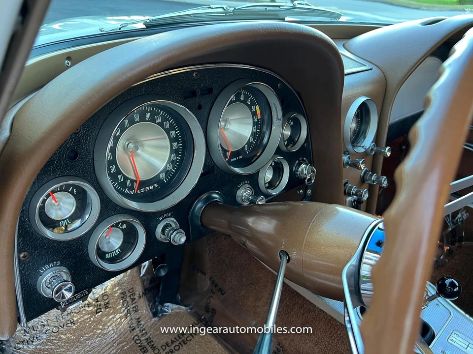 1963 Chevrolet Corvette C2 - Image 17 of 21