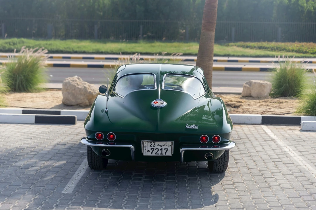 1963 Chevrolet Corvette C2 - Image 13 of 21