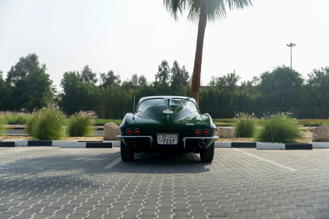 1963 Chevrolet Corvette C2 - Image 15 of 21