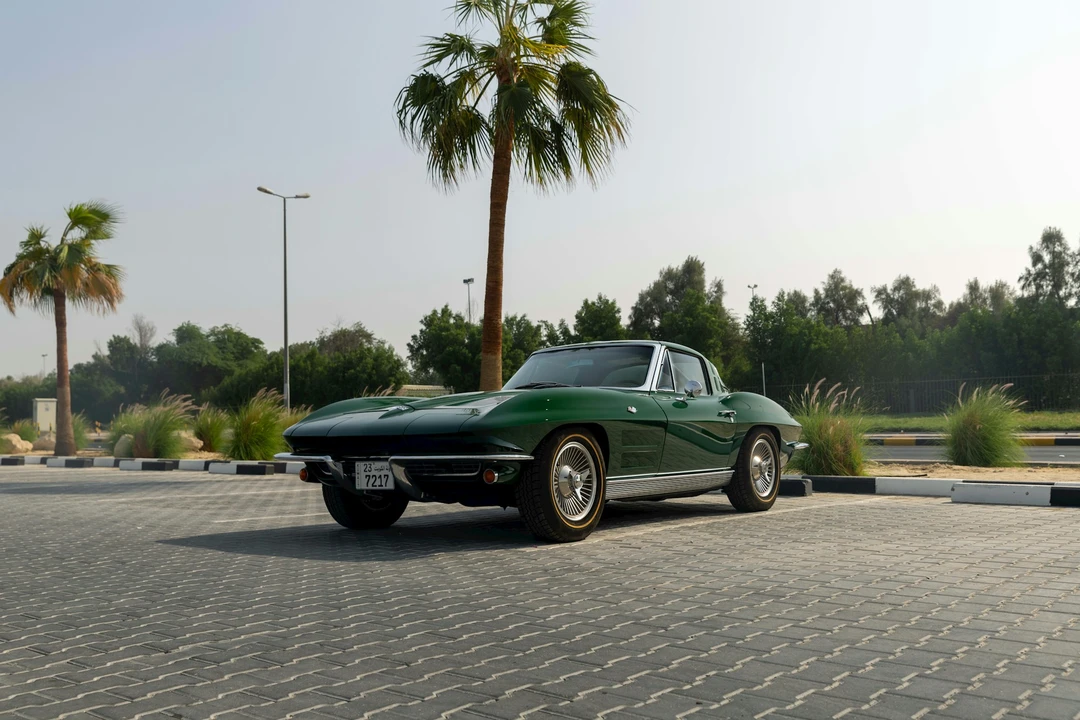 1963 Chevrolet Corvette C2 - Image 9 of 21