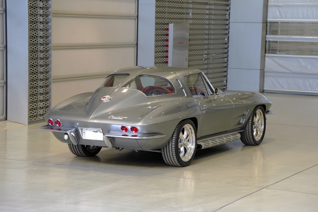 1963 Chevrolet Corvette C2 - Image 6 of 31