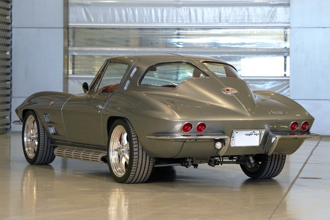 1963 Chevrolet Corvette C2 - Image 5 of 31