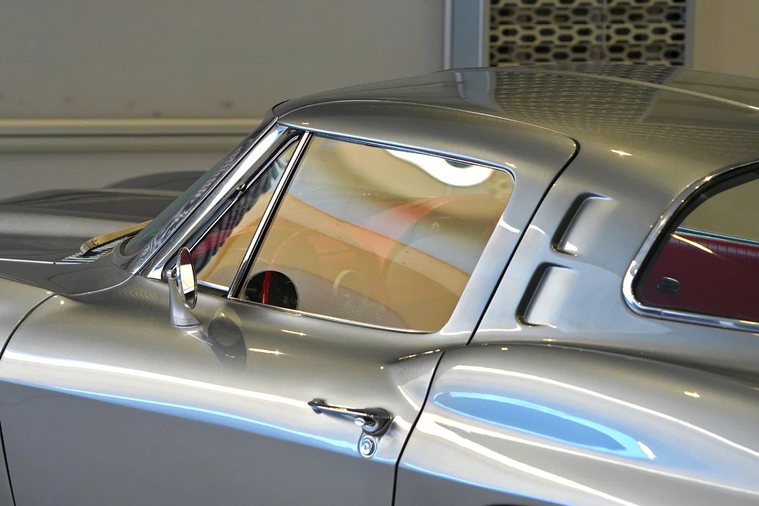 1963 Chevrolet Corvette C2 - Image 29 of 31
