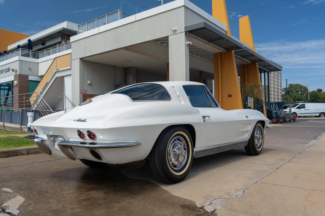 1963 Chevrolet Corvette C2 - Image 7 of 31