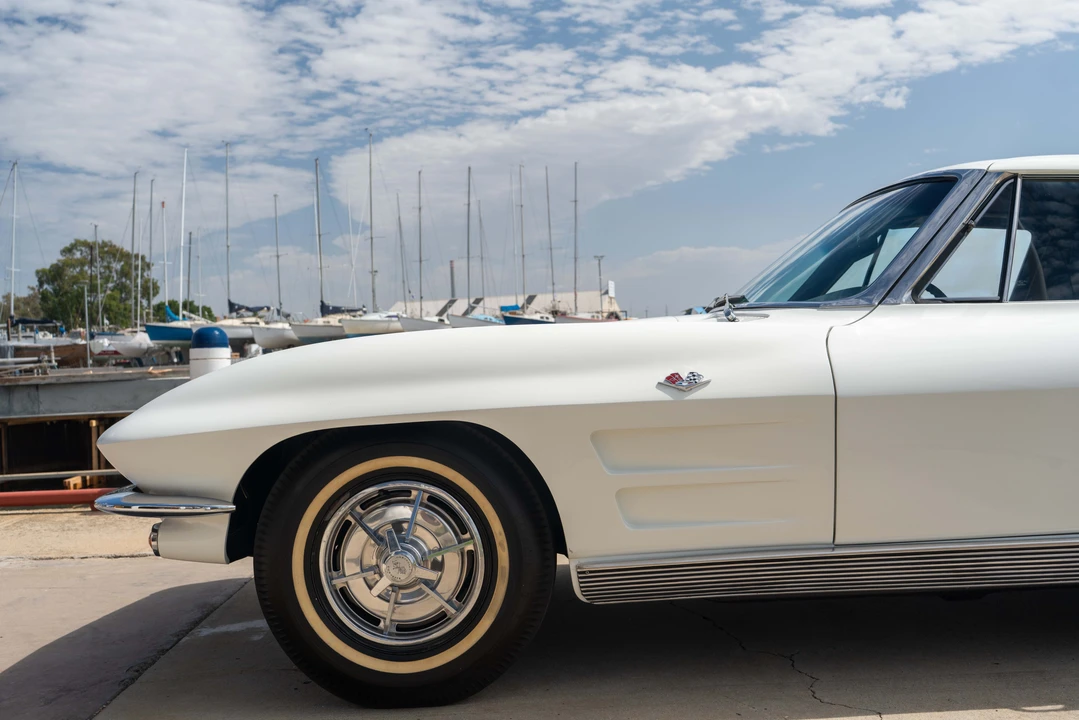 1963 Chevrolet Corvette C2 - Image 31 of 31