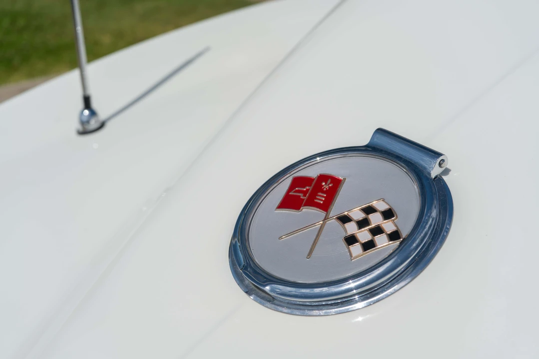 1963 Chevrolet Corvette C2 - Image 18 of 31