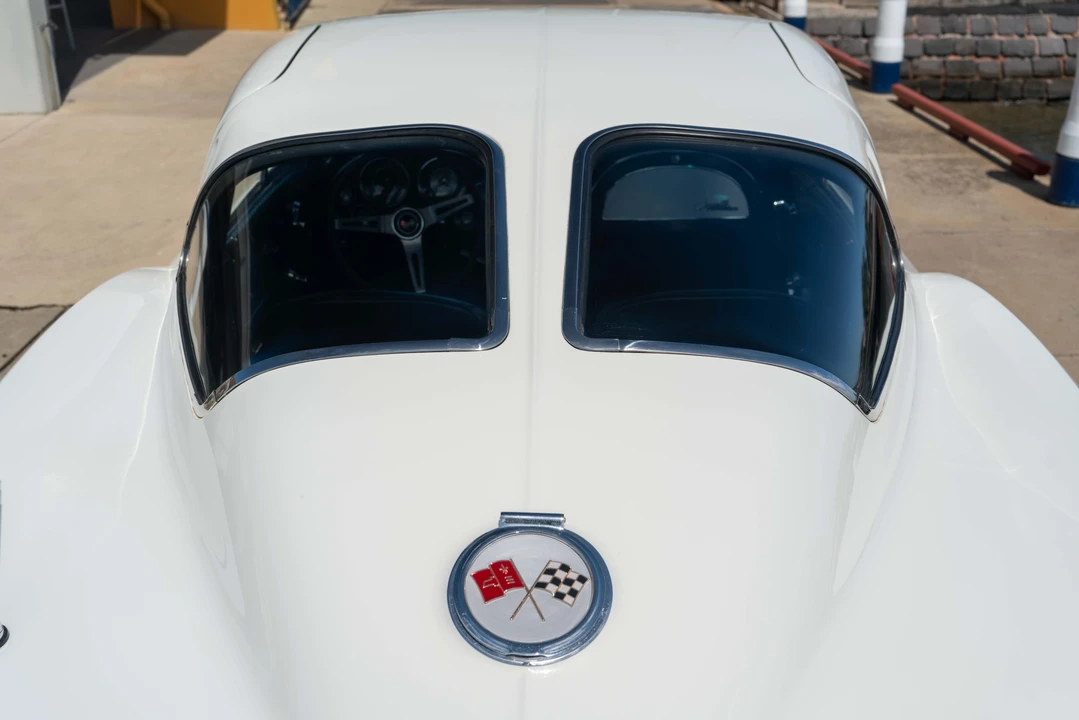 1963 Chevrolet Corvette C2 - Image 24 of 31