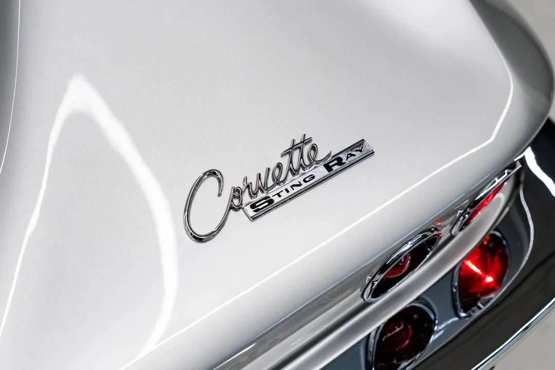 1963 Chevrolet Corvette C2 - Image 14 of 31