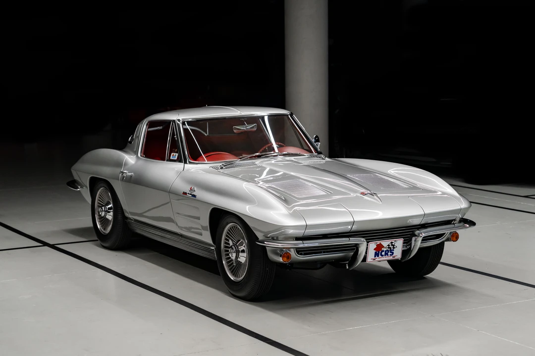 1963 Chevrolet Corvette C2 - Image 9 of 31