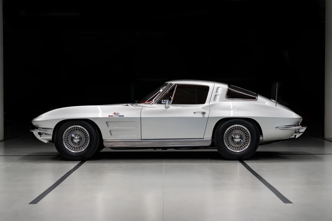 1963 Chevrolet Corvette C2 - Image 4 of 31