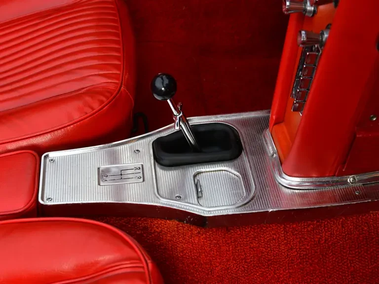 1963 Chevrolet Corvette C2 - Image 17 of 31