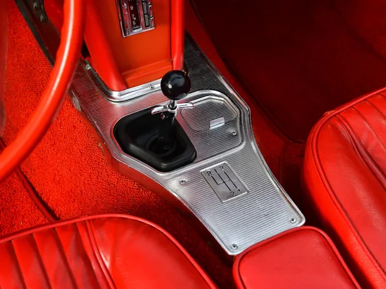 1963 Chevrolet Corvette C2 - Image 14 of 31