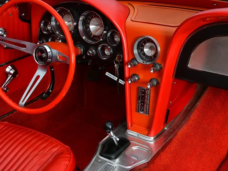 1963 Chevrolet Corvette C2 - Image 15 of 31