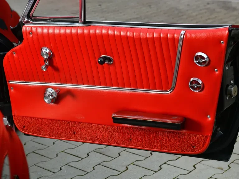 1963 Chevrolet Corvette C2 - Image 20 of 31