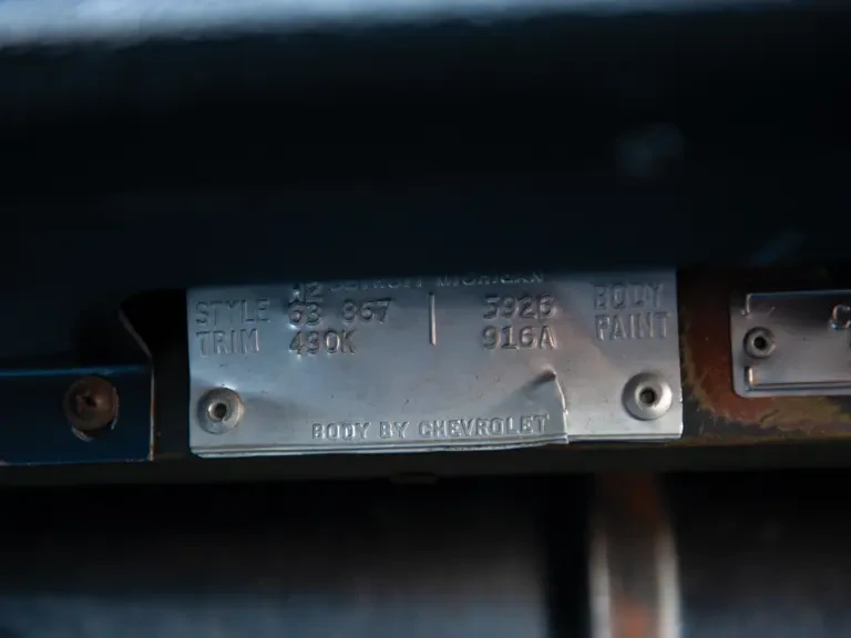 1963 Chevrolet Corvette C2 - Image 19 of 31