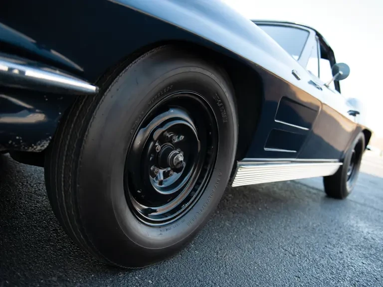 1963 Chevrolet Corvette C2 - Image 22 of 31