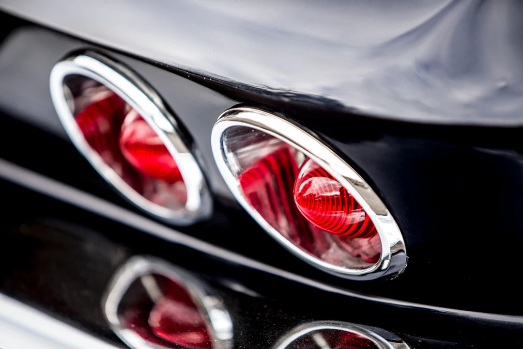 1963 Chevrolet Corvette C2 - Image 16 of 23