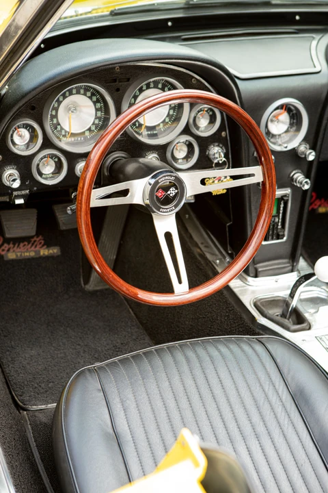 1963 Chevrolet Corvette C2 - Image 18 of 23