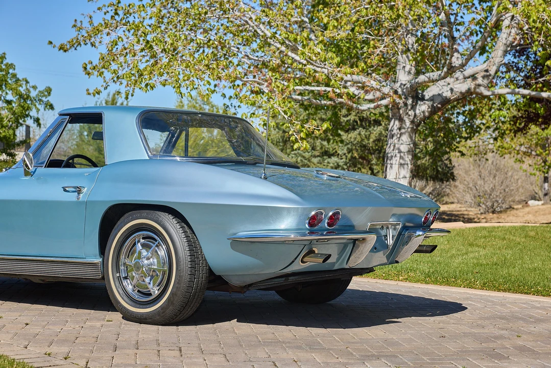 1963 Chevrolet Corvette C2 - Image 16 of 31