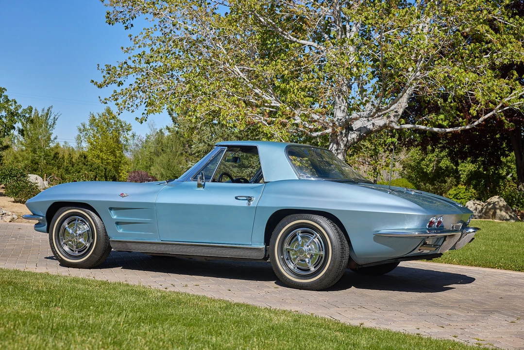1963 Chevrolet Corvette C2 - Image 19 of 31
