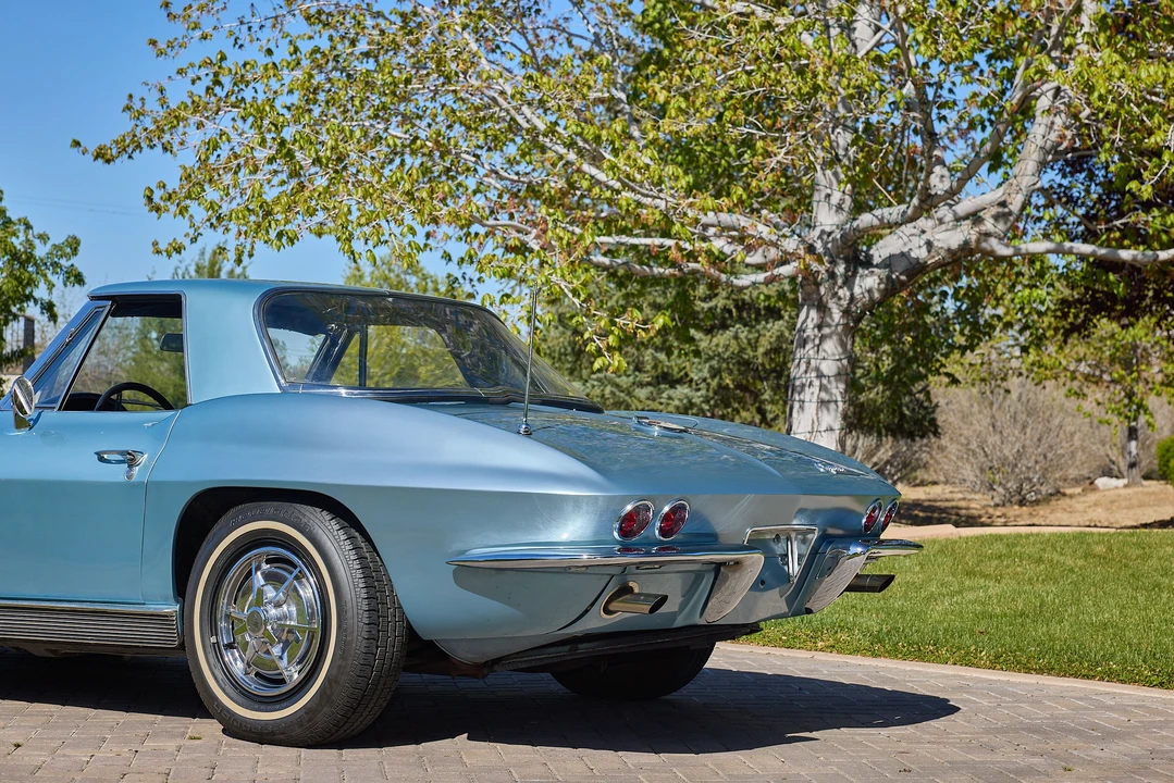 1963 Chevrolet Corvette C2 - Image 17 of 31
