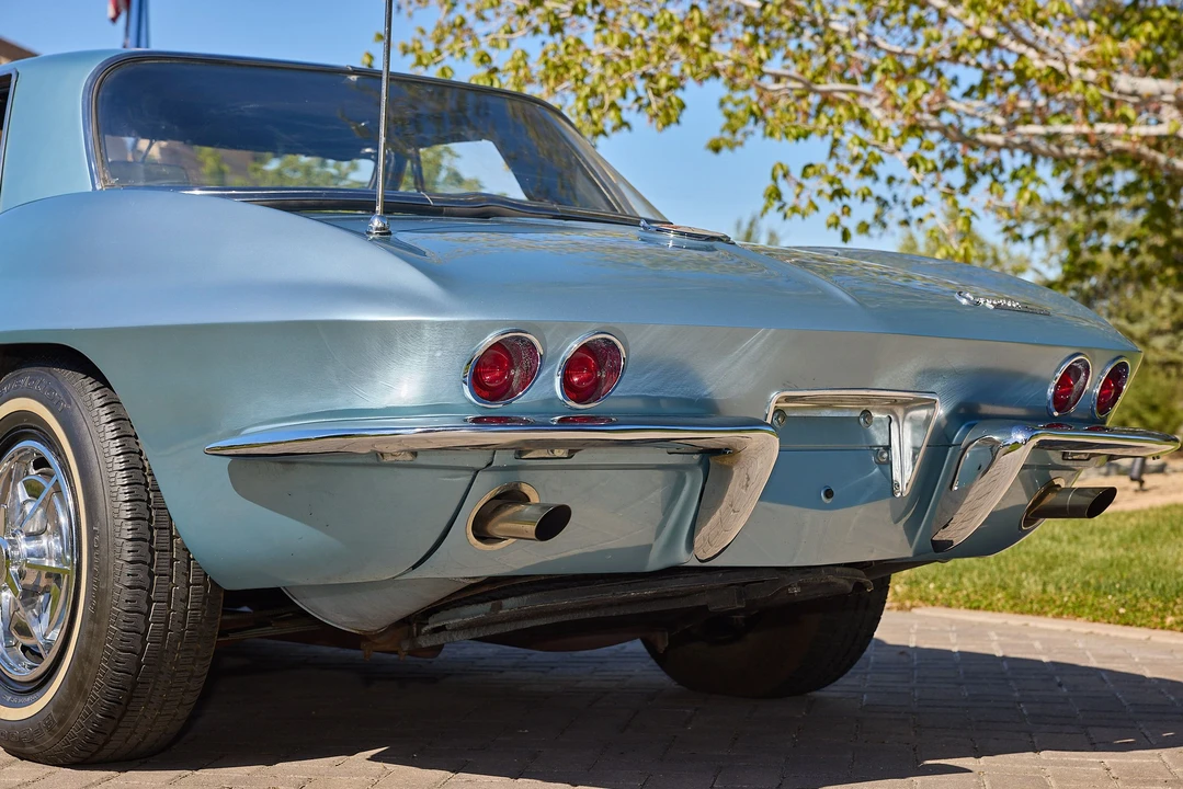 1963 Chevrolet Corvette C2 - Image 11 of 31